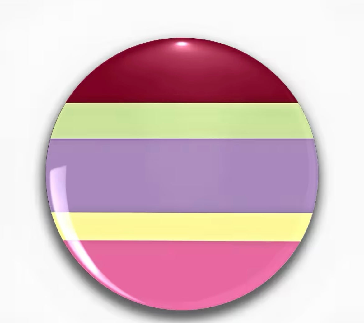 BUTTON PRIDE