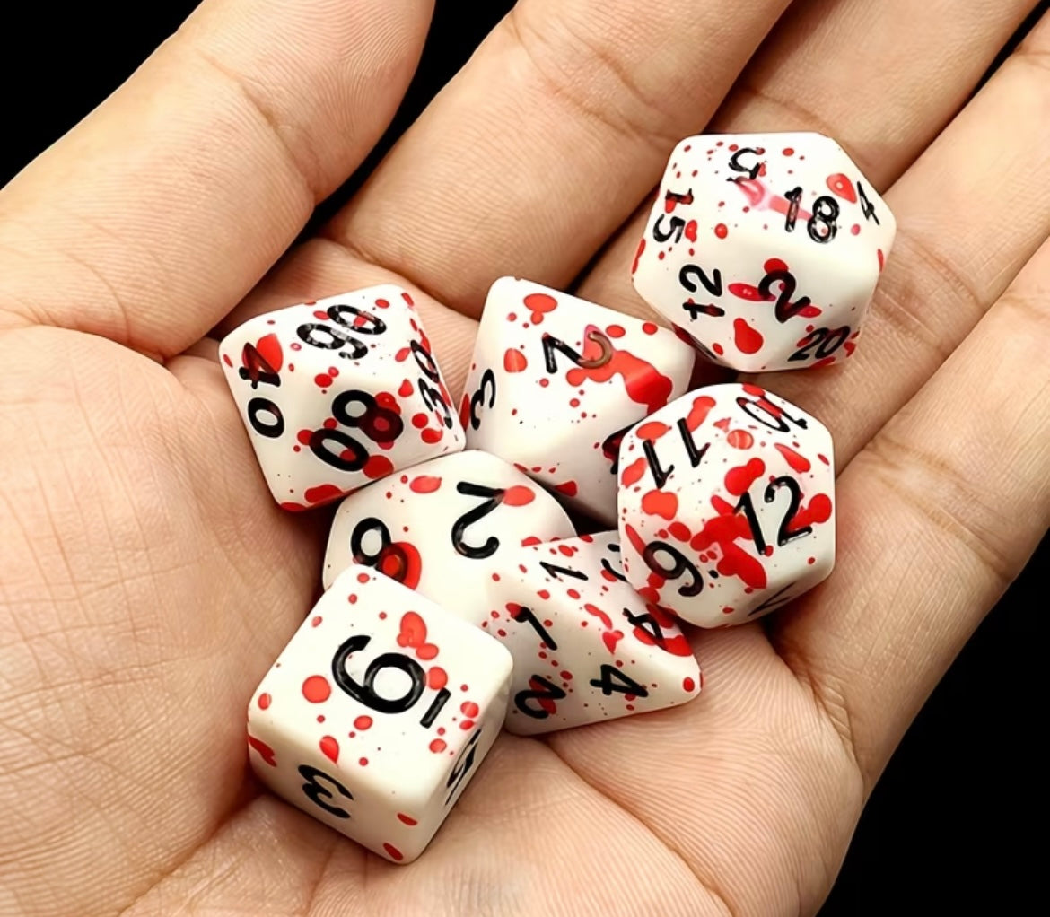 DICE DD WHITE RED SET