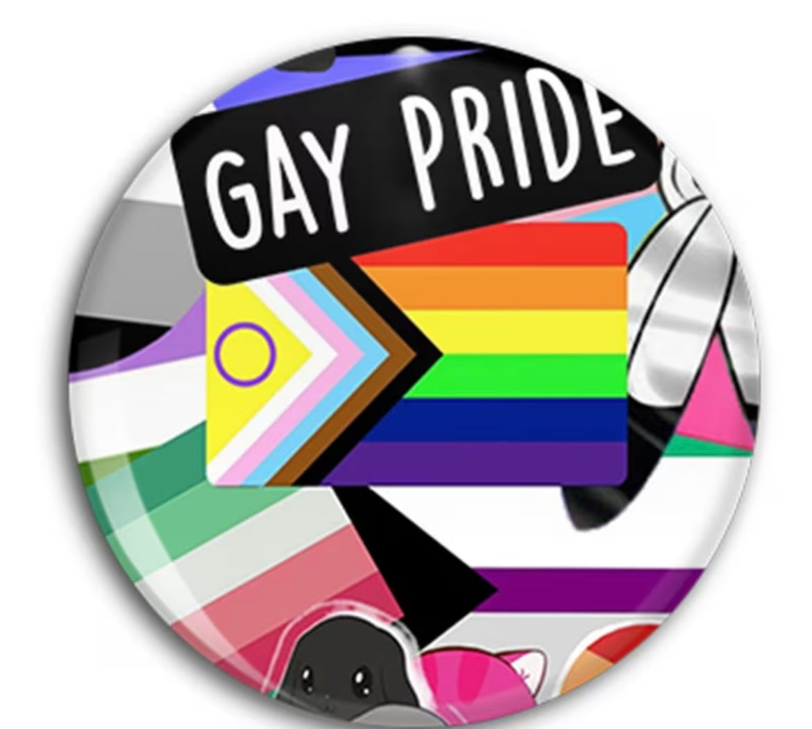 GAY PRIDE FLAGS BUTTON