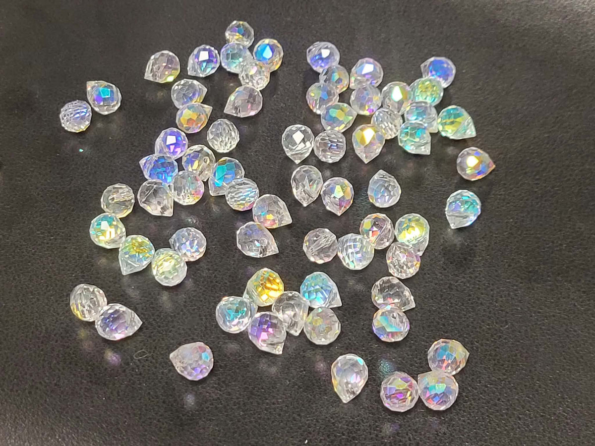 crystal clear facetted tear drop / pear cut beads
